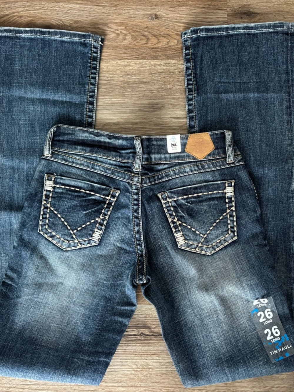 Tin Haul NWT 26L Rosie To Go Fit women jeans. 7” rise. Spur Line - Picture 11 of 11
